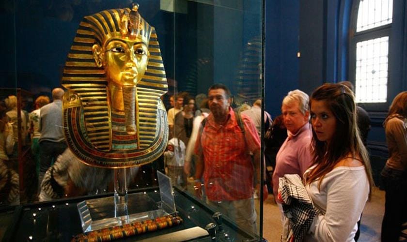 Museum display or monumental cultural building containing Egyptian antiquities Egyptian antiquities displayed inside a museum