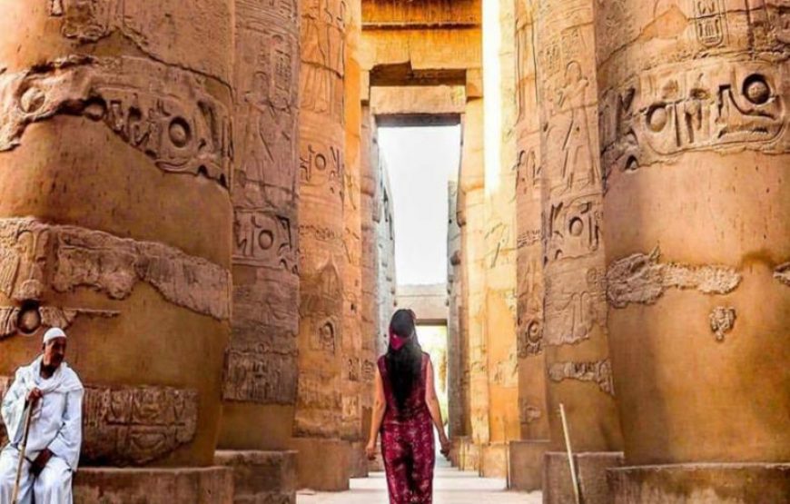 Ancient Egyptian temple monuments in Luxor Ancient Egyptian temple monuments in Luxor