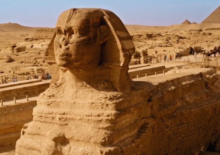 Welcome to the Ultimate Guide from Hurghada to Pyramiden 2027