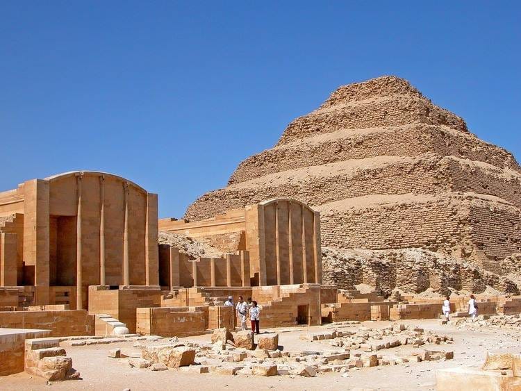Cairo from Marsa Alam red sea by flight, taxi, bus, or private car