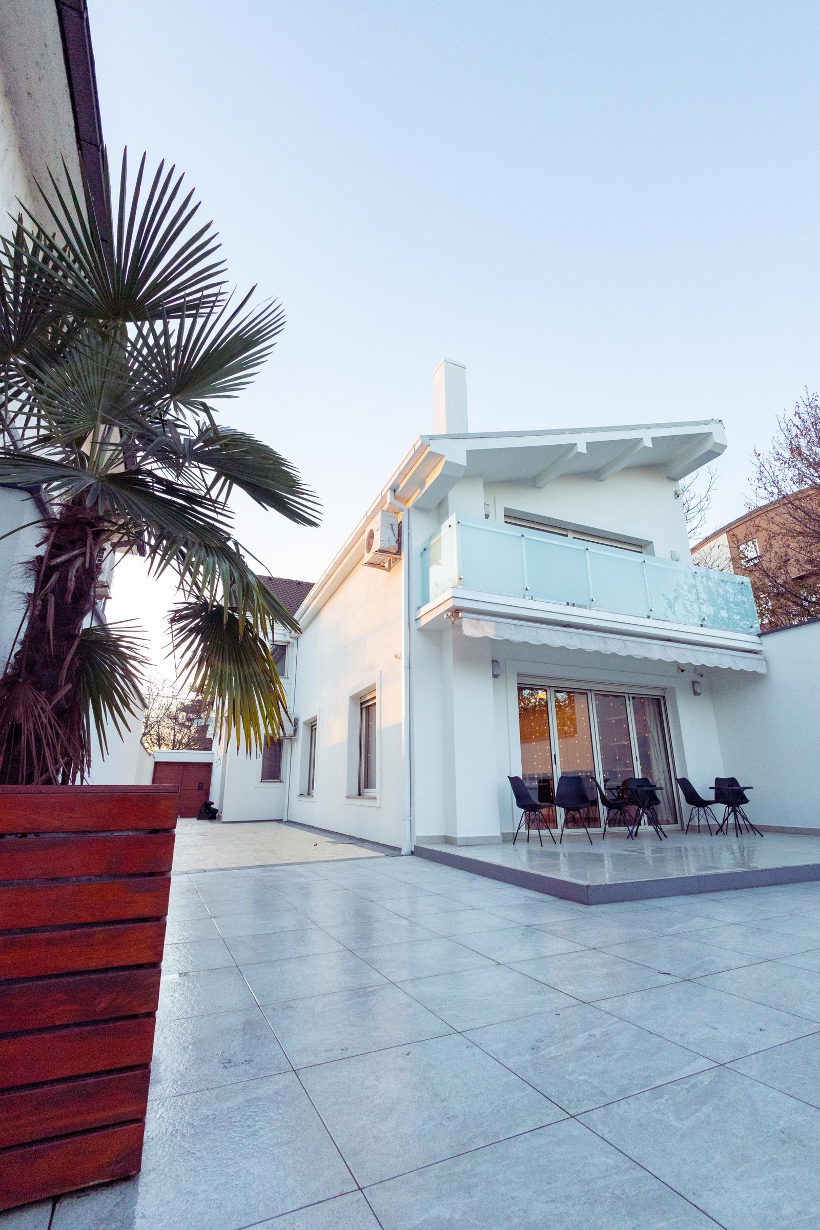 Maison 4 chambres avec cour à Moungali, photo 1