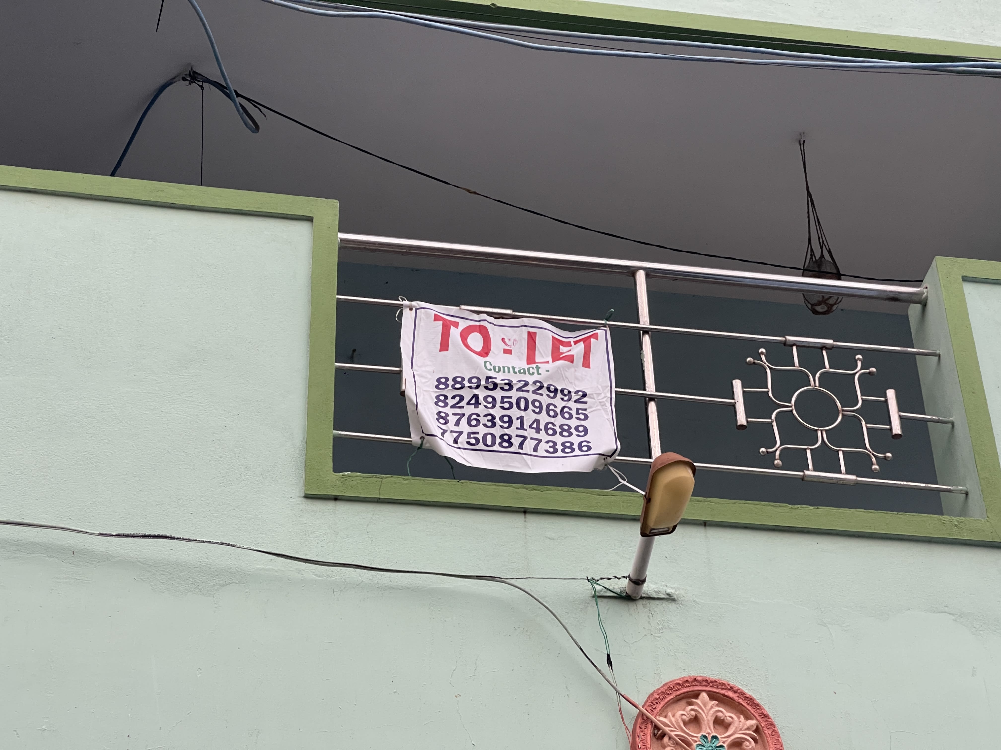2 bhk house rebt photo 2