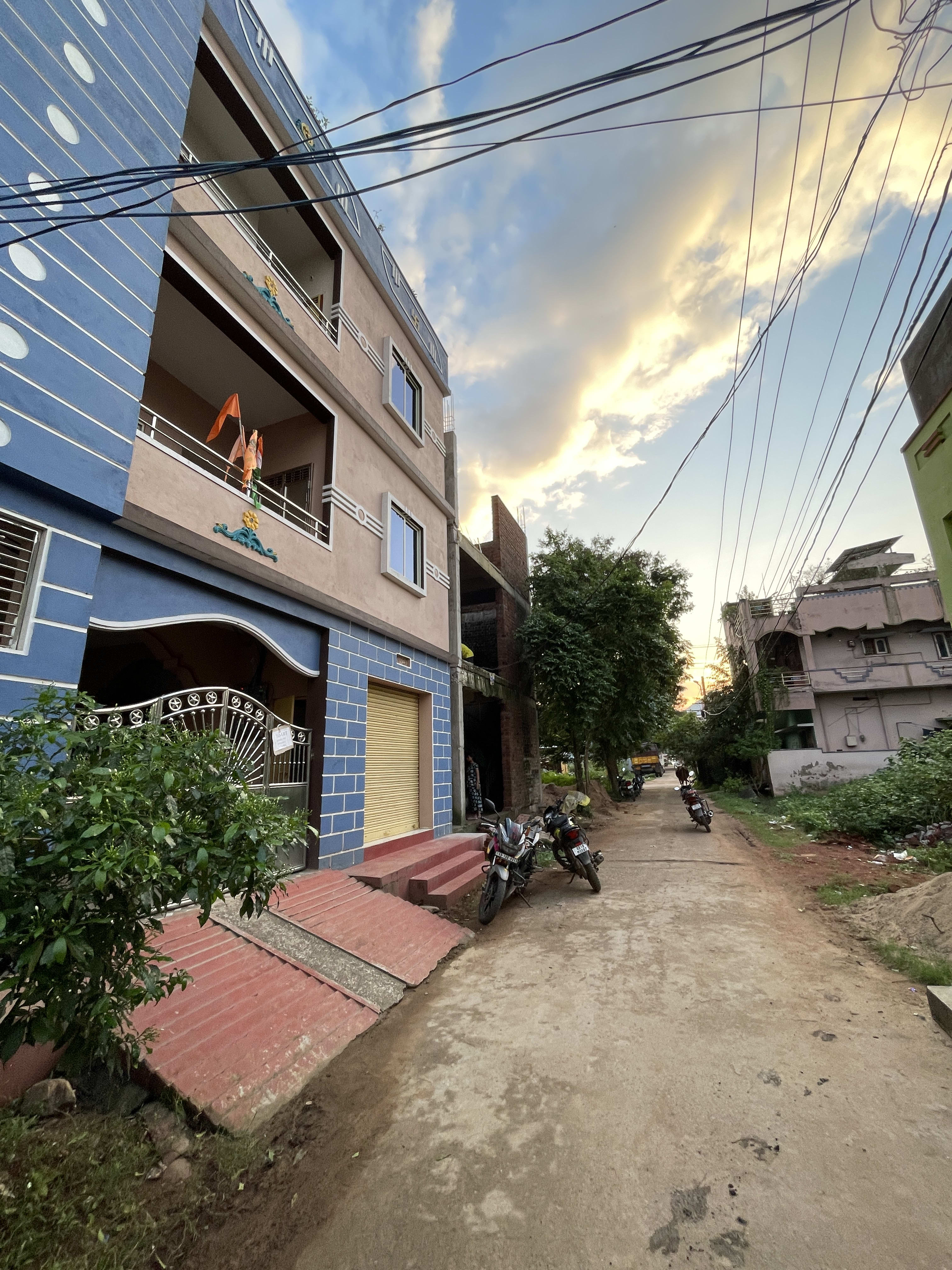 2 bhk house photo 2