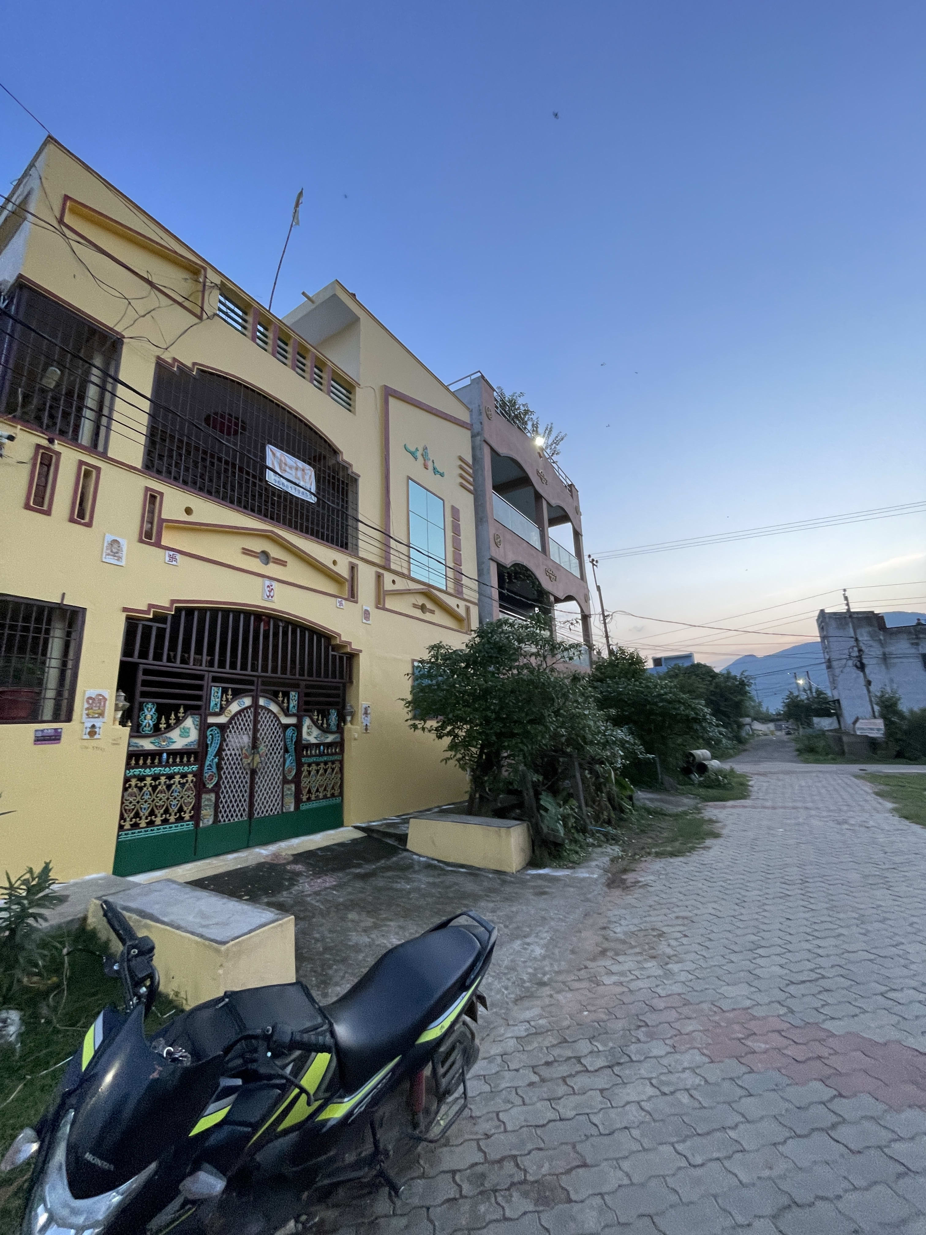 2 House for rent photo 3