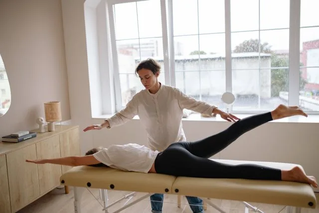 Hamstring Strain Treatment in Surrey: Causes, Symptoms and Physiotherapy