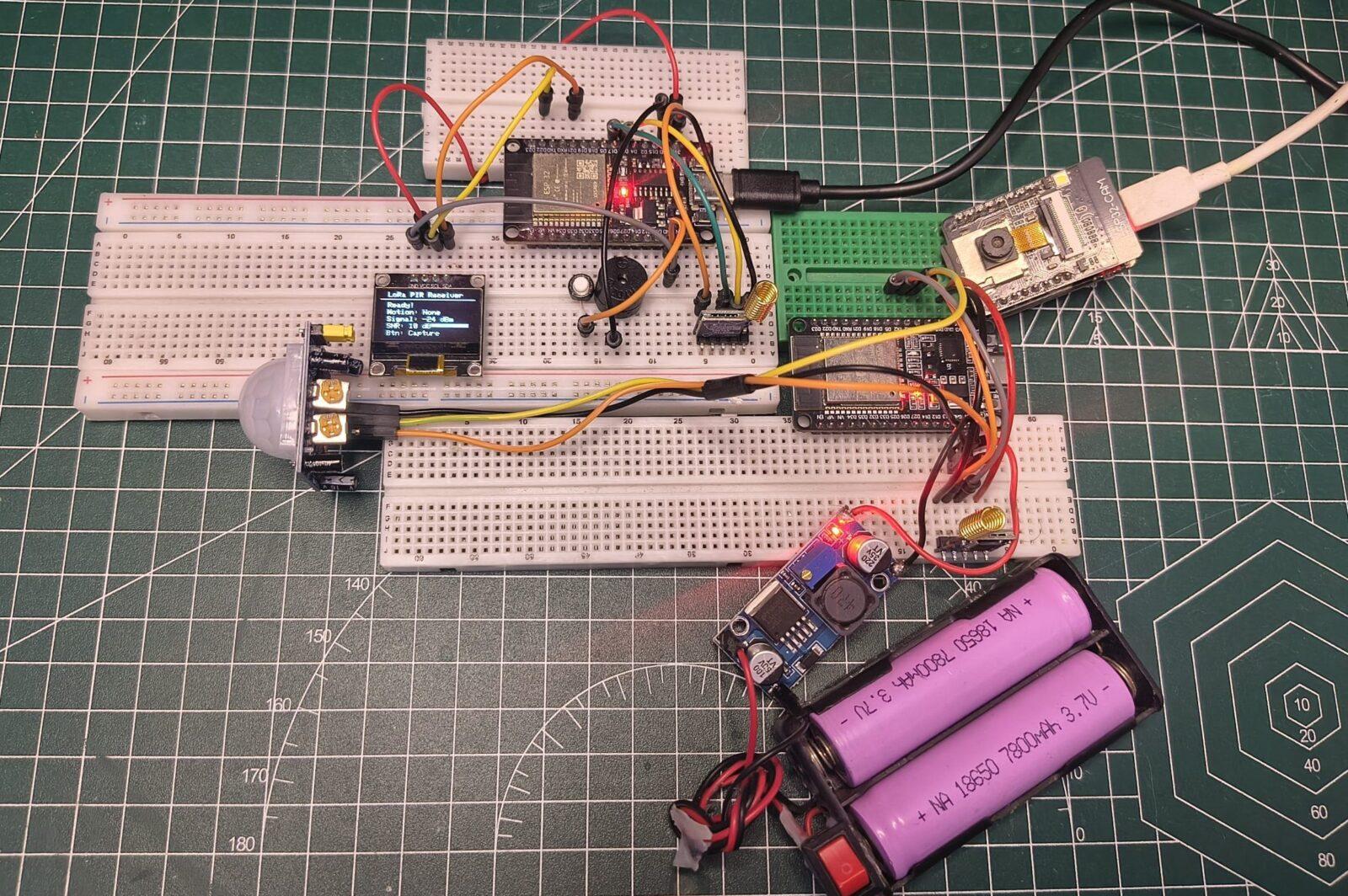I Built an amazing Wireless Motion Alarm with LoRa Module and ESP32 That Works Through Walls