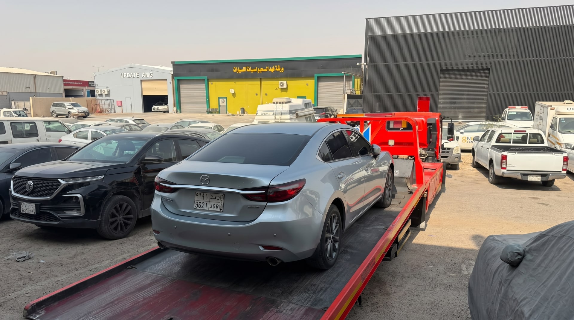 نقل المركبات بالسطحة