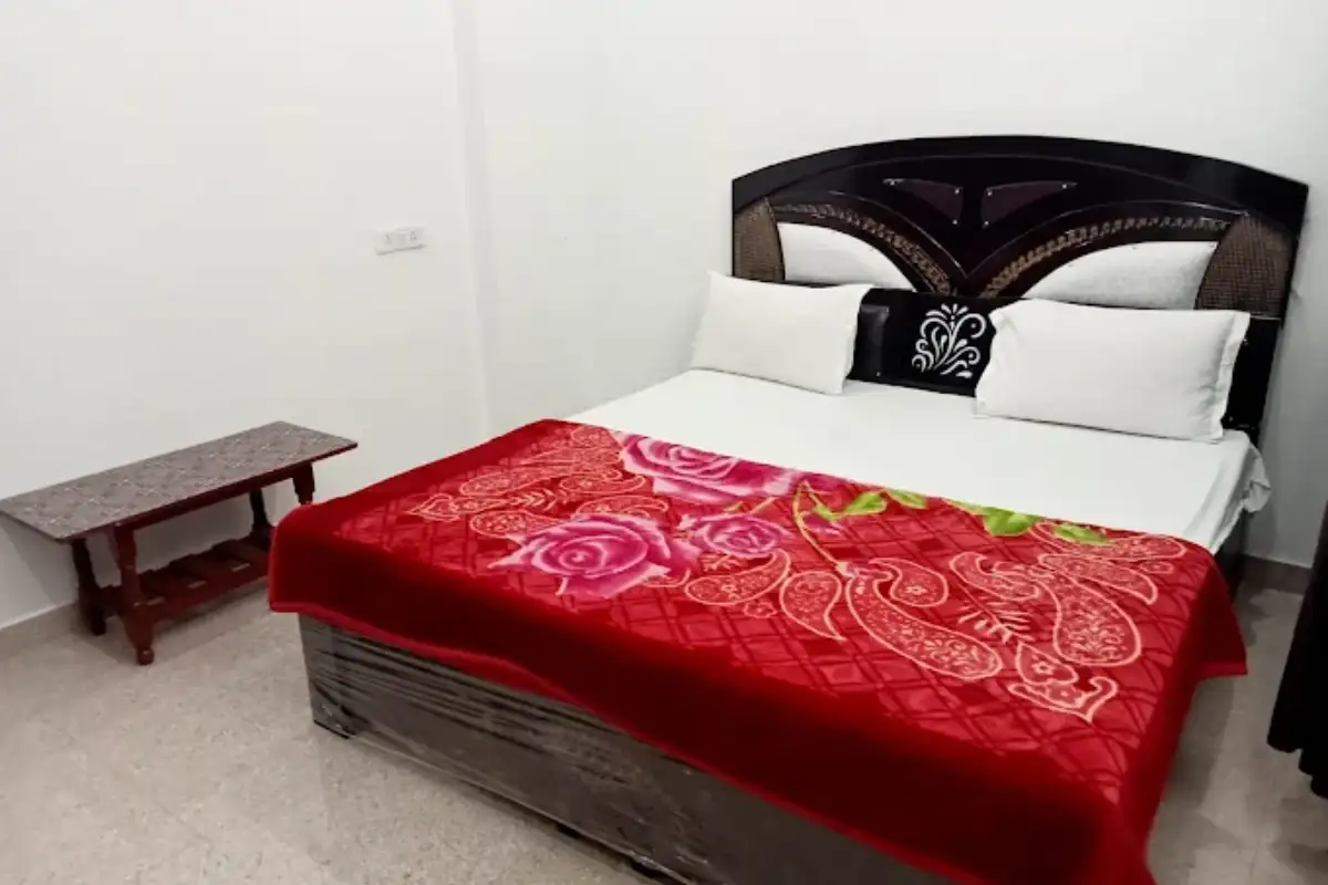 Prem Dham Guest House Vrindavan