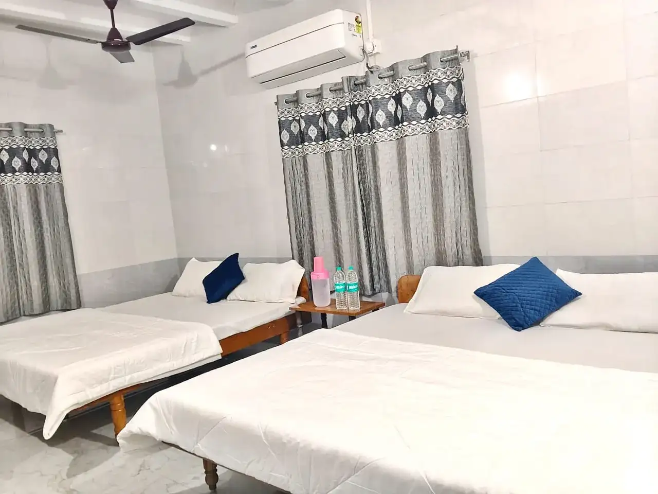 Hotel Chhaya Dwarka