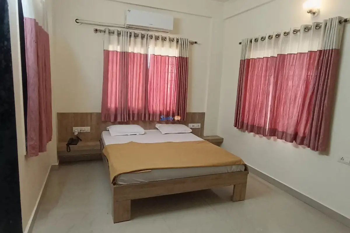 Hotel Tulsi Somnath