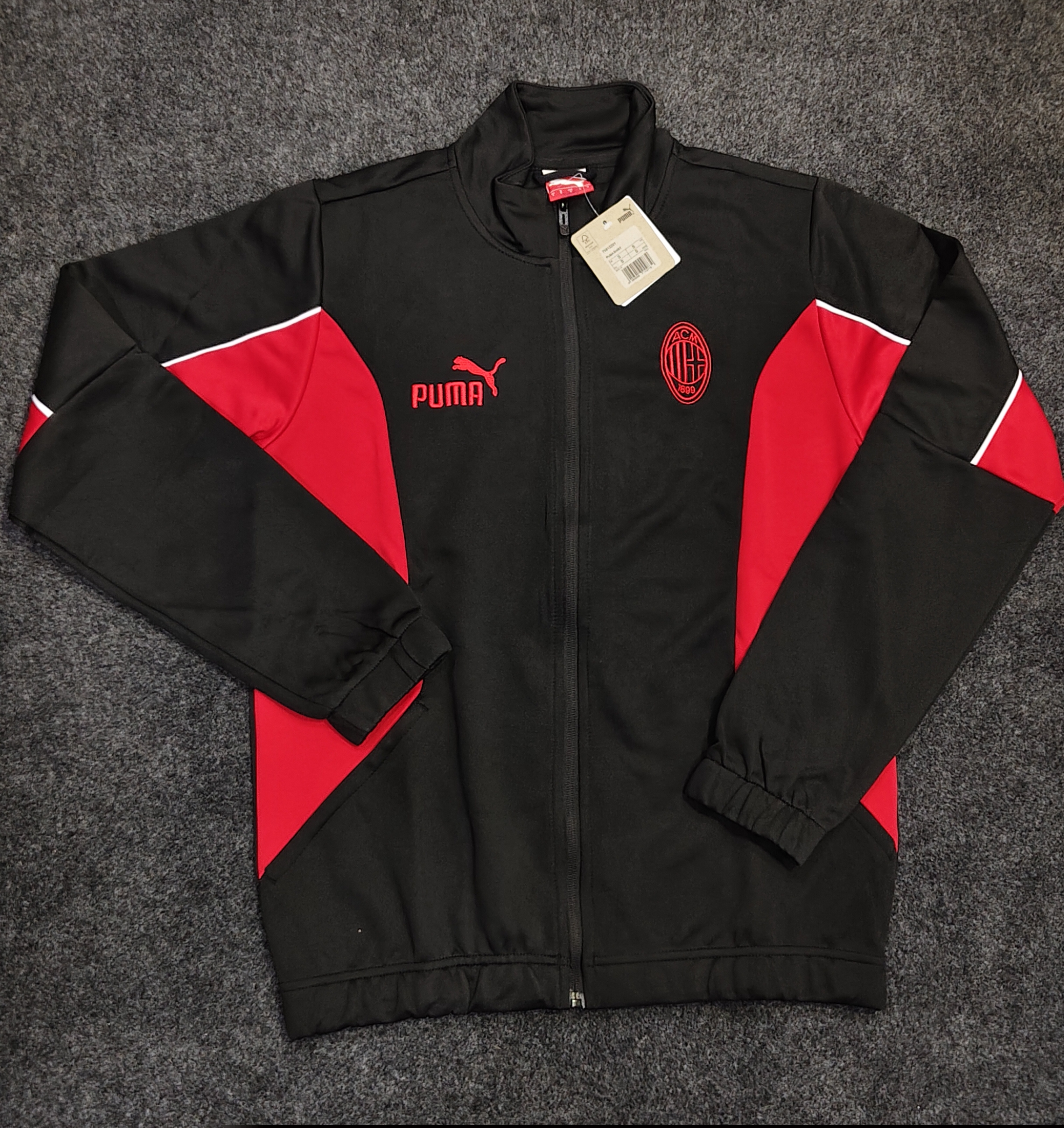 AC MILAN BLACK 2025/26 OFFICIAL JACKET PREMIUM