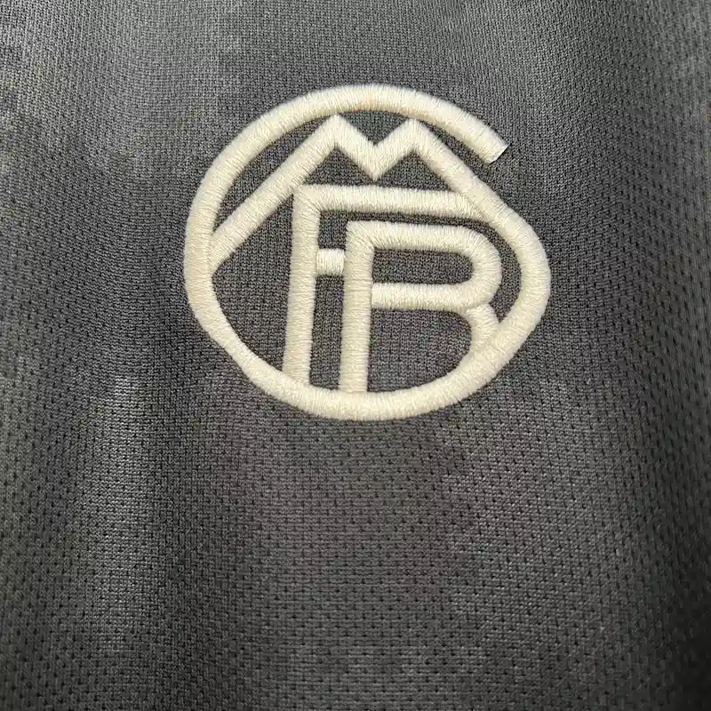 BAYERN BLACK 2025/26 PREMIUM QUALITY Thumbnail 3