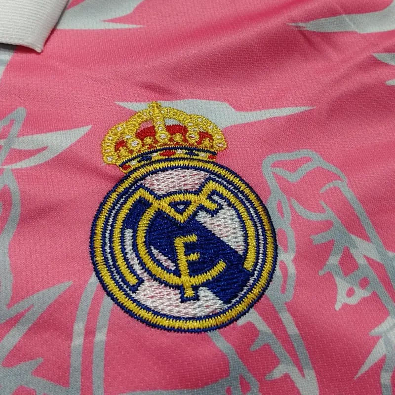 REAL MADRID X DRAGON PINK KIT 2024/25 Thumbnail 2