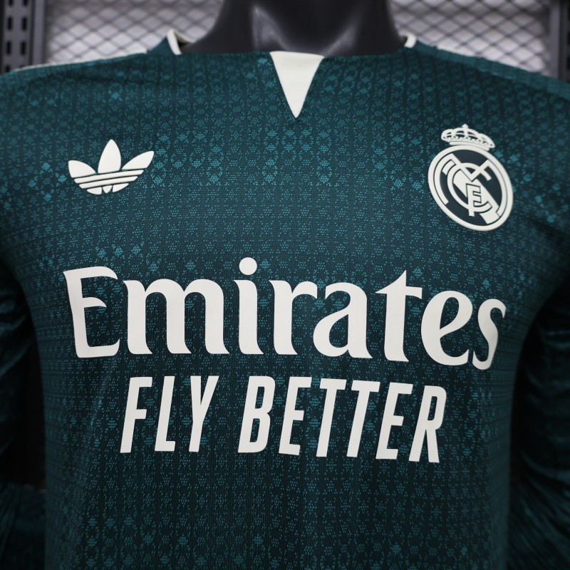 REAL MADRID SECOUND AWAY GREEN FULL SLEEVES PLAYER VERSION 2026/27 Thumbnail 2