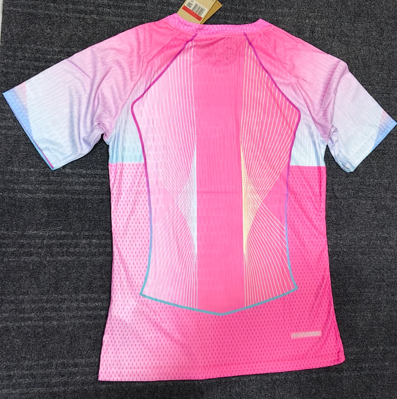 BARCELONA SPECIAL EDITION PINK FlAVOUR 2025 PLAYER VERSION Thumbnail 5