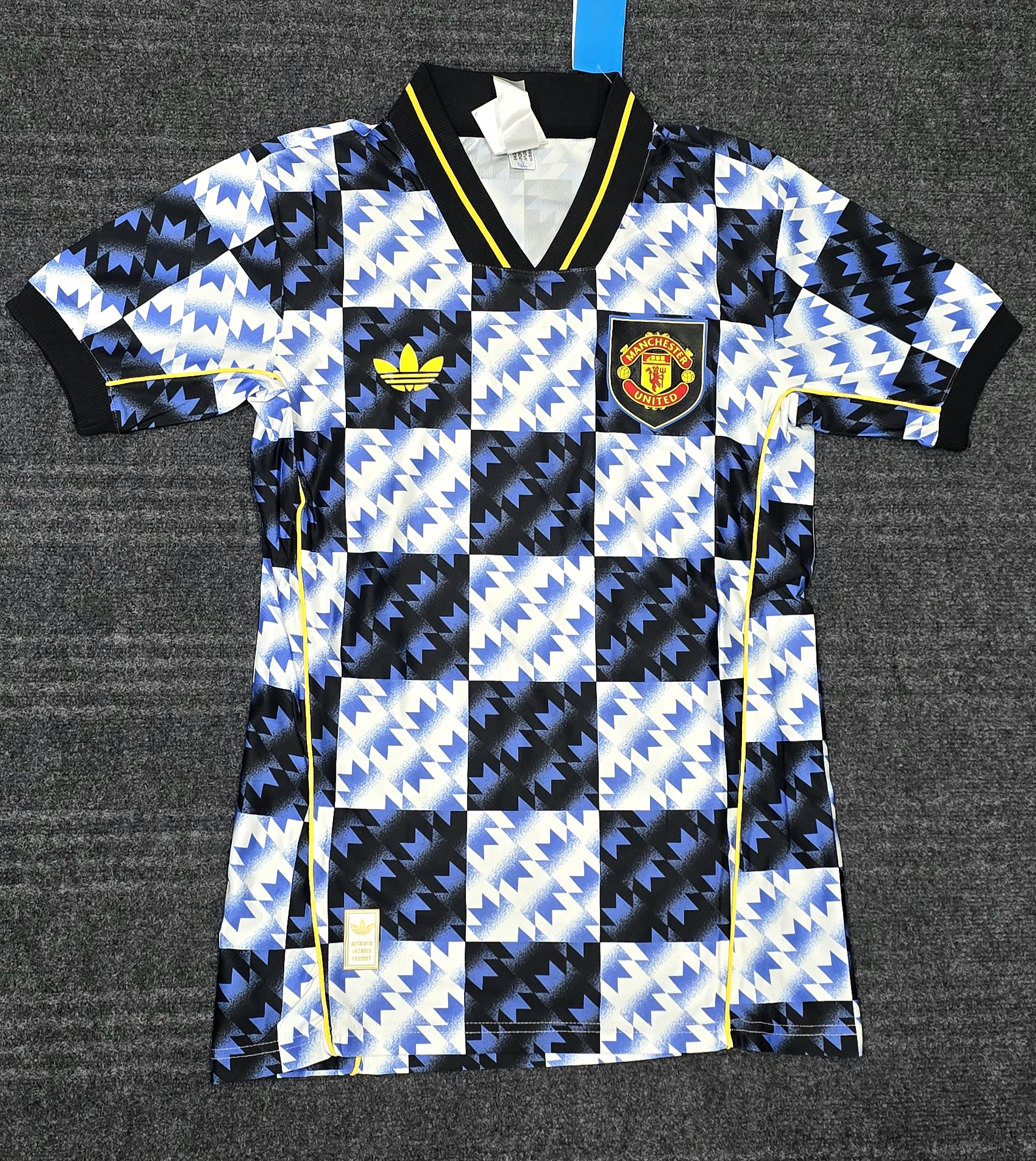 MAN UNITED WHITE BLUE  SPECIAL EDITION 2024/25 PLAYER VERSION