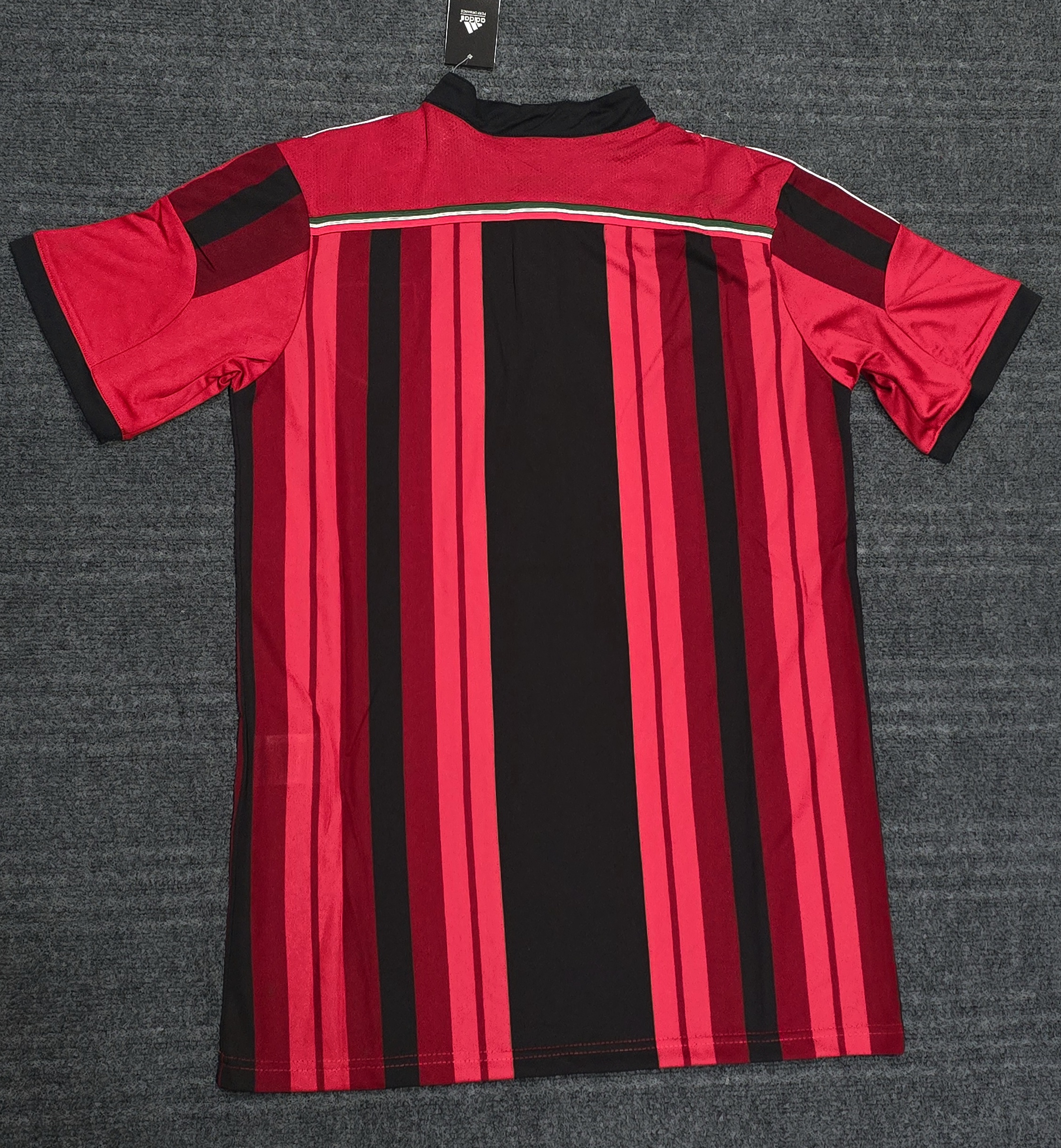 AC MILAN HOME 2014/15 VINTAGE RETRO JERSEY Thumbnail 6