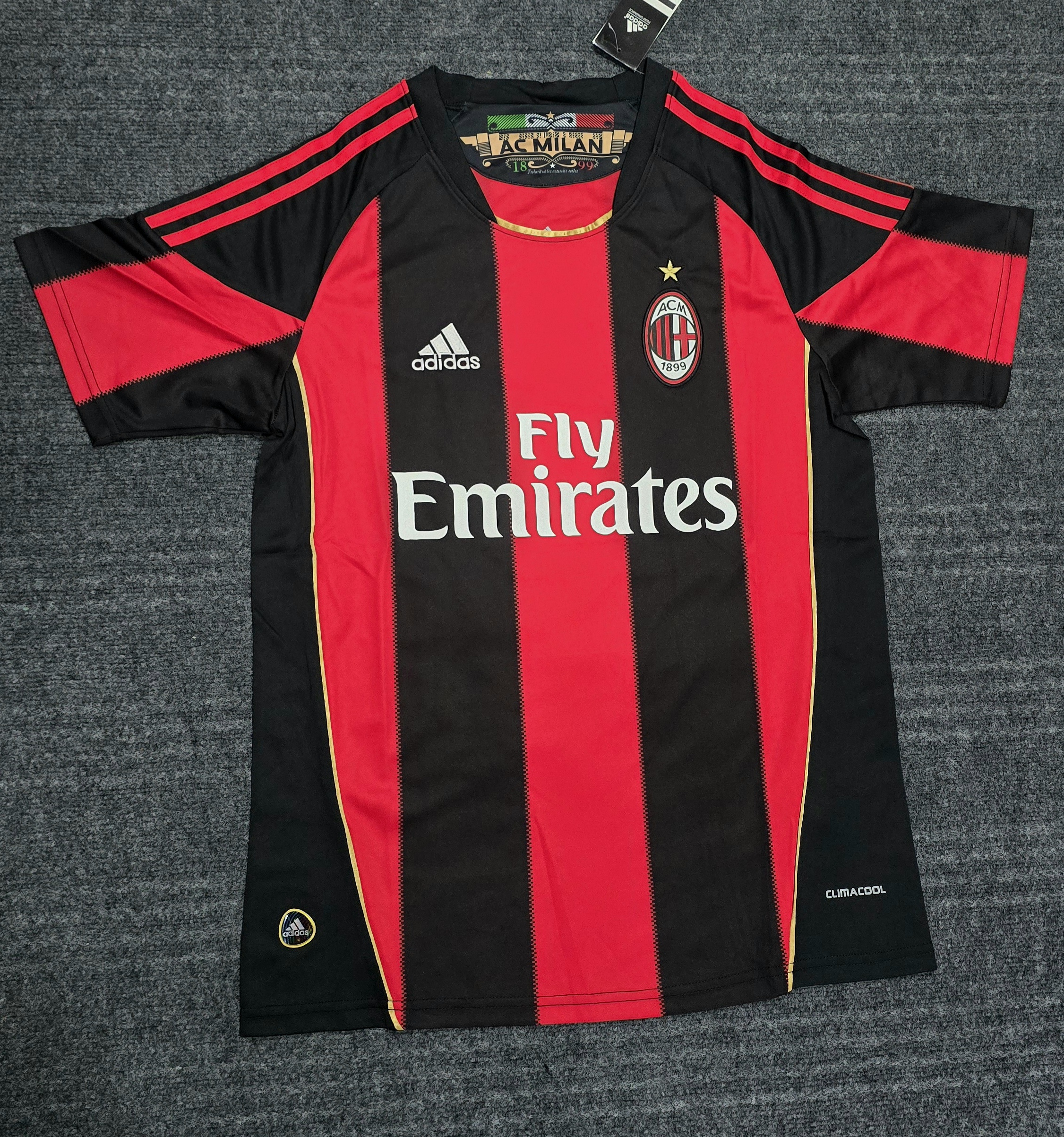 AC MILAN HOME 2011 OFFICIAL VINTAGE RETRO JERSEY