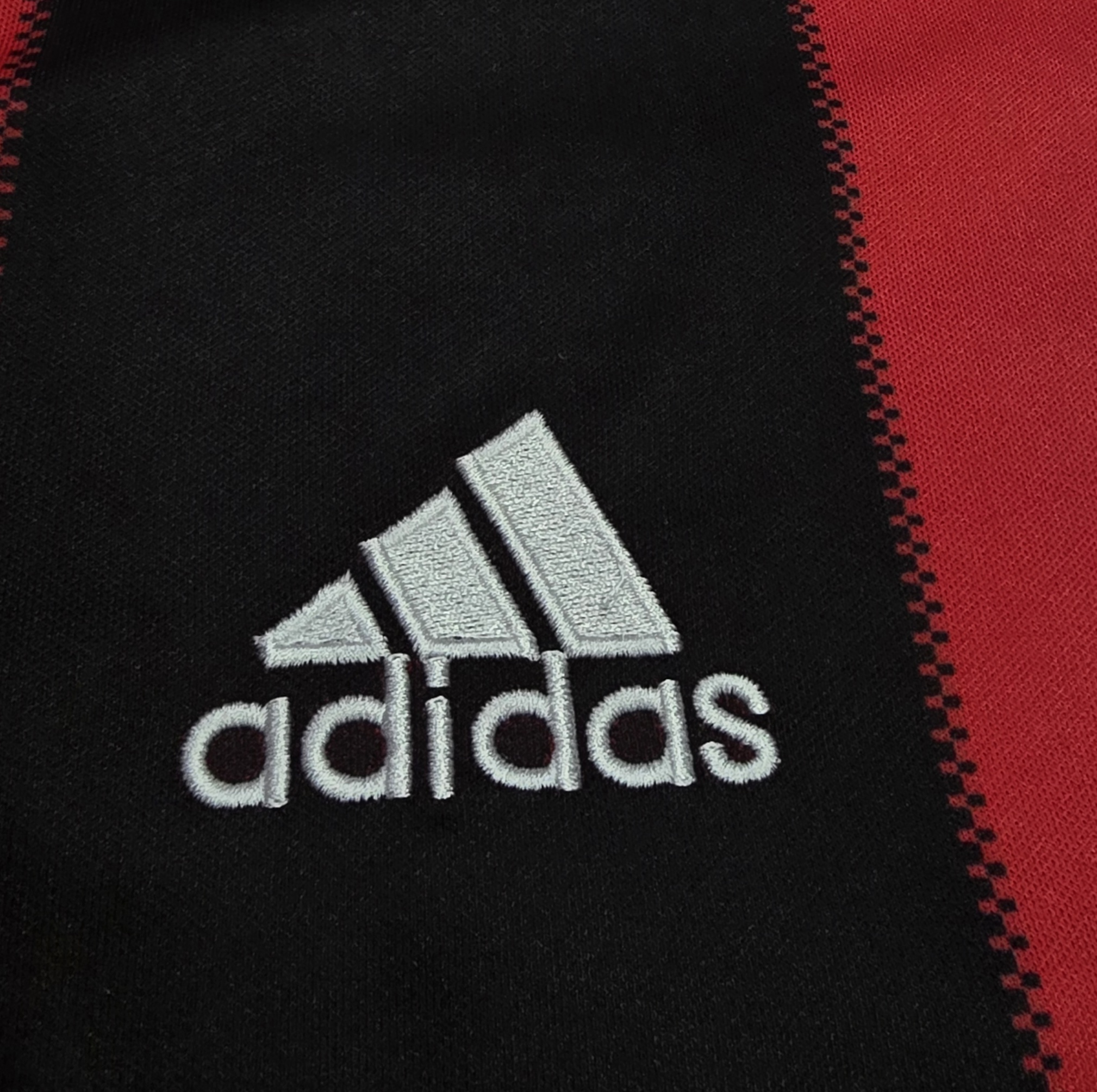 AC MILAN HOME 2011 OFFICIAL VINTAGE RETRO JERSEY Thumbnail 5