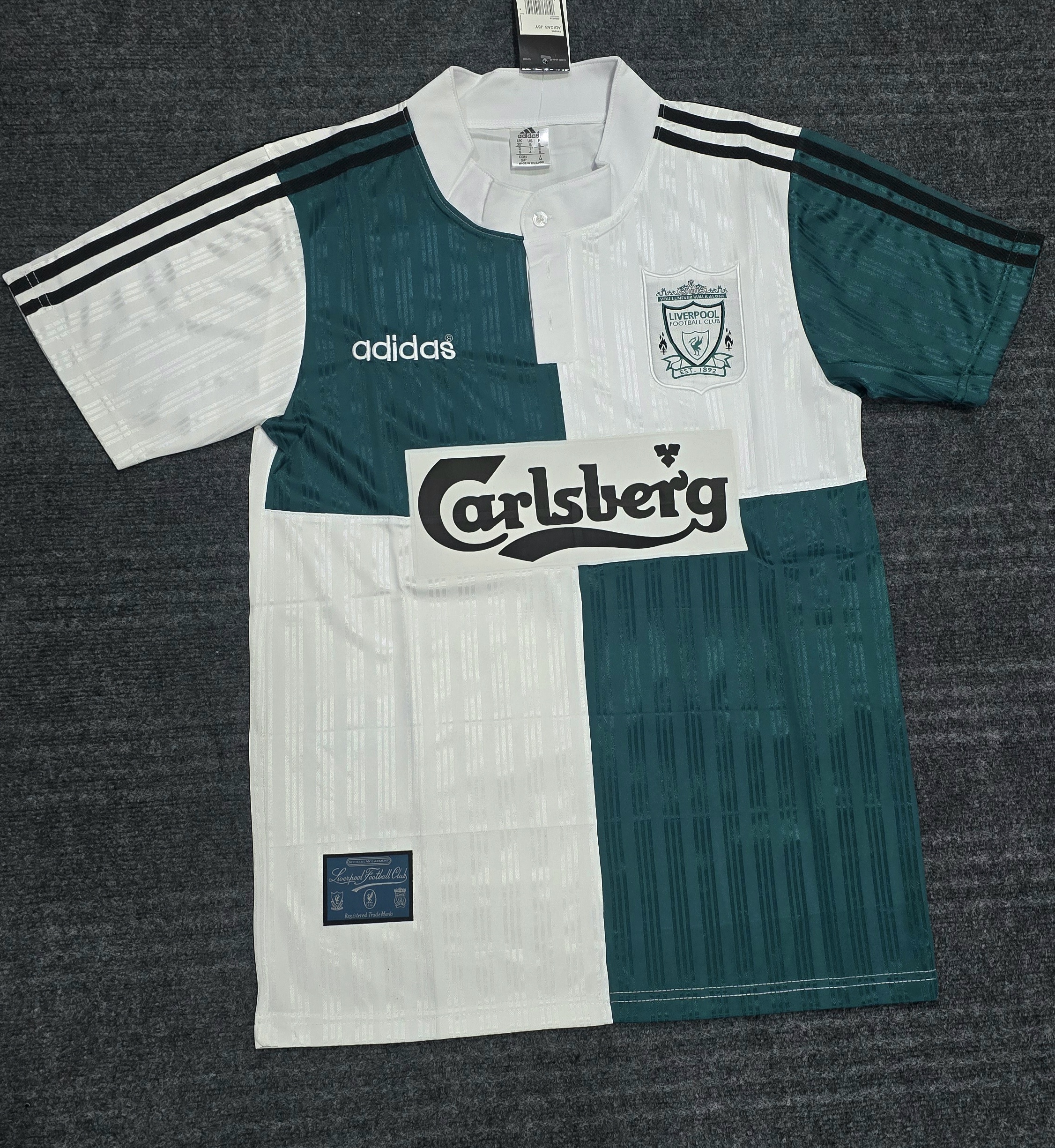 LIVERPOOL WHITE X RICH GREEN 1995 AWAY OFFICIAL VINTAGE RETRO JERSEY Thumbnail 2