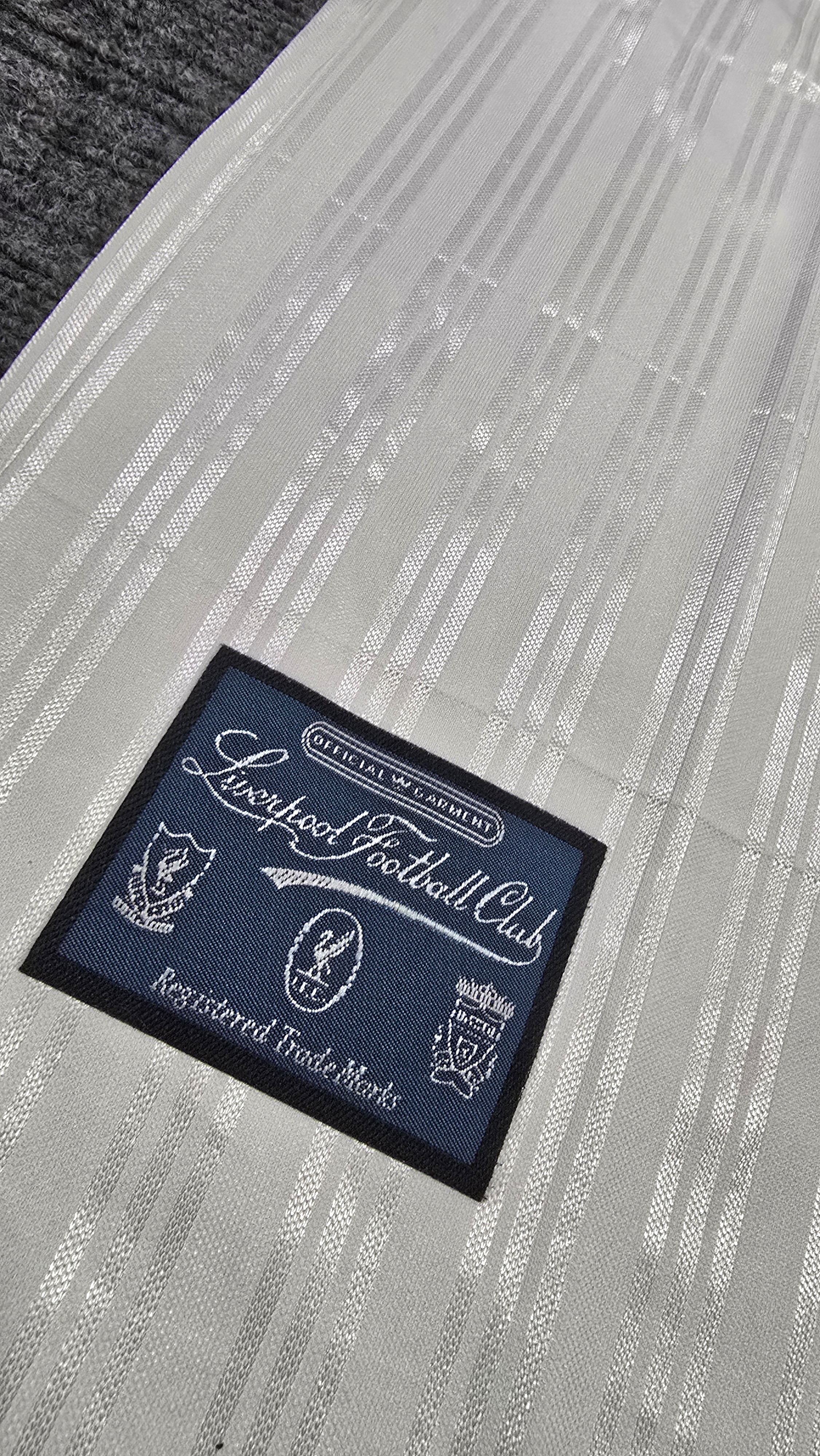 LIVERPOOL WHITE X RICH GREEN 1995 AWAY OFFICIAL VINTAGE RETRO JERSEY Thumbnail 5