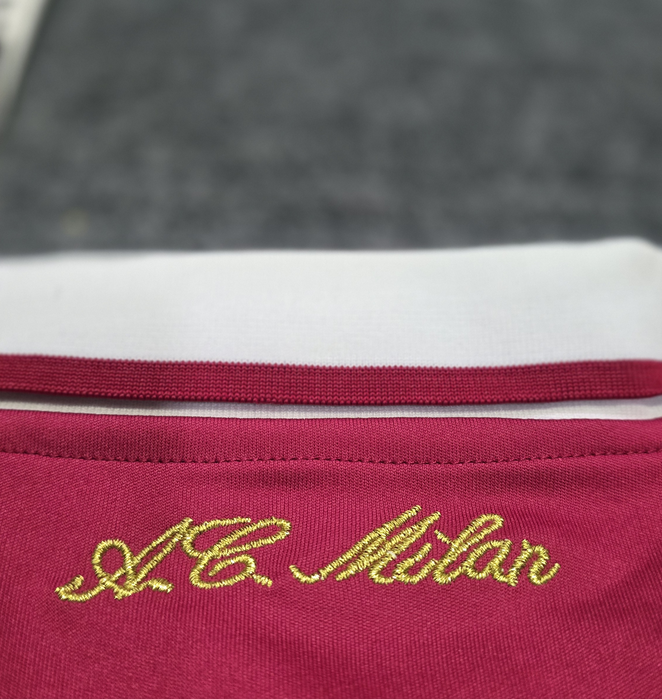 AC MILAN HOME 2009/10 OFFICIAL VINTAGE JERSEY Thumbnail 7