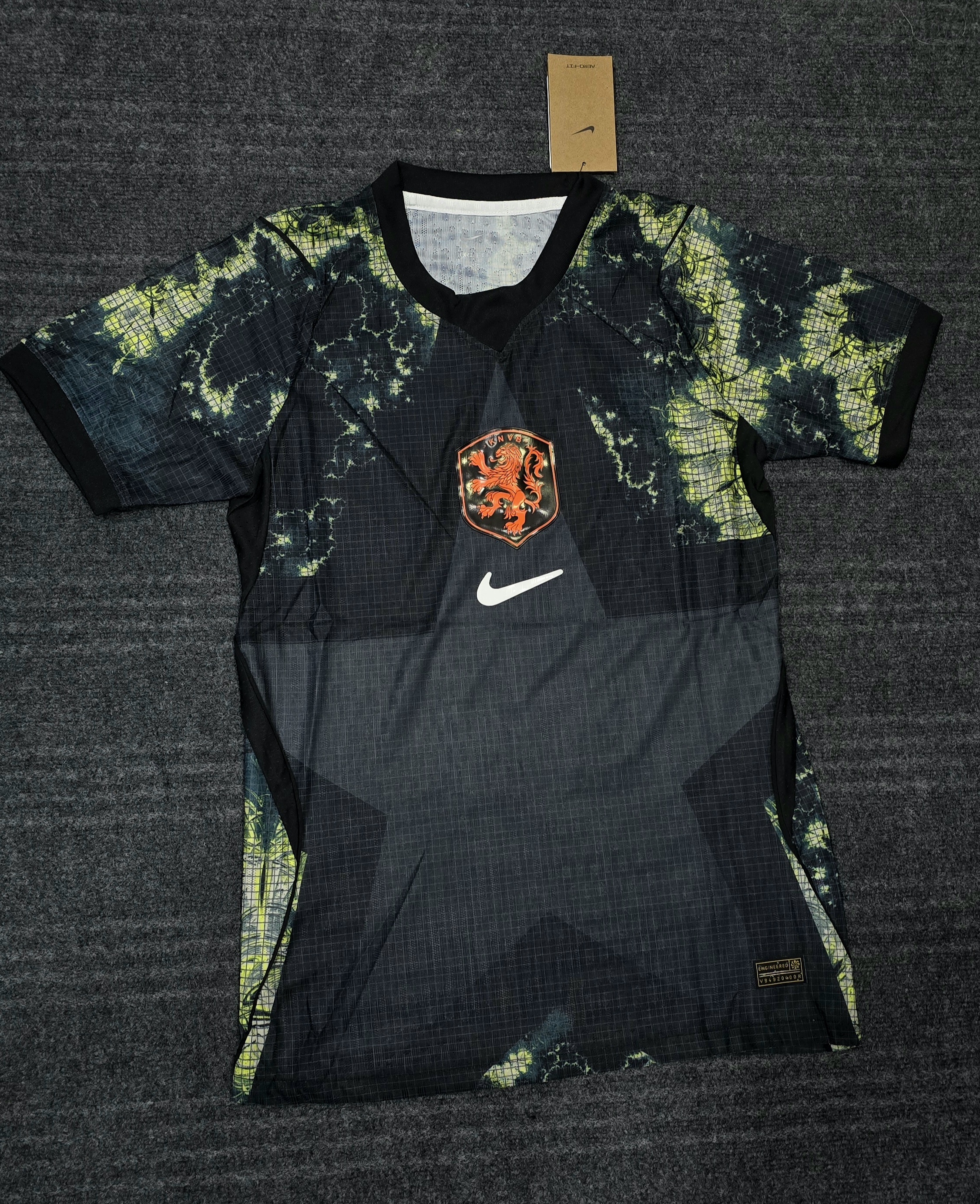 NETHERLANDS TRAINING 2026 OFFICIAL WORLD CUP PLAYER VERSION - Master Quality Football Kit India
