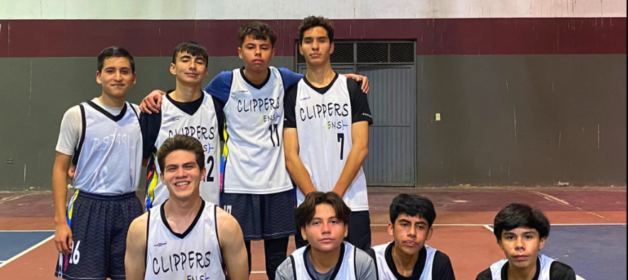 Semana # 10 - Clippers de la categoria Juvenil salio victorioso.