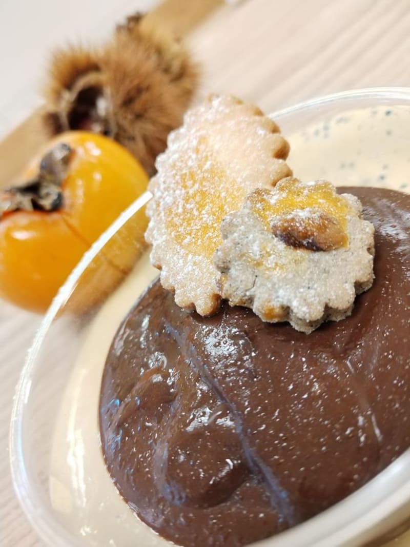 Cachi e cacao. Niente addensanti o zucchero. Tutto naturale