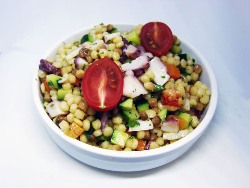 Fregola sarda con verdure e gamberi