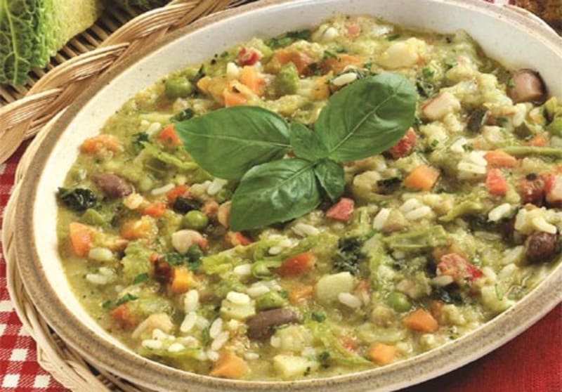 Freddo o caldo, con i cereali o con i legumi, il nostro minestrone è sempre gradito