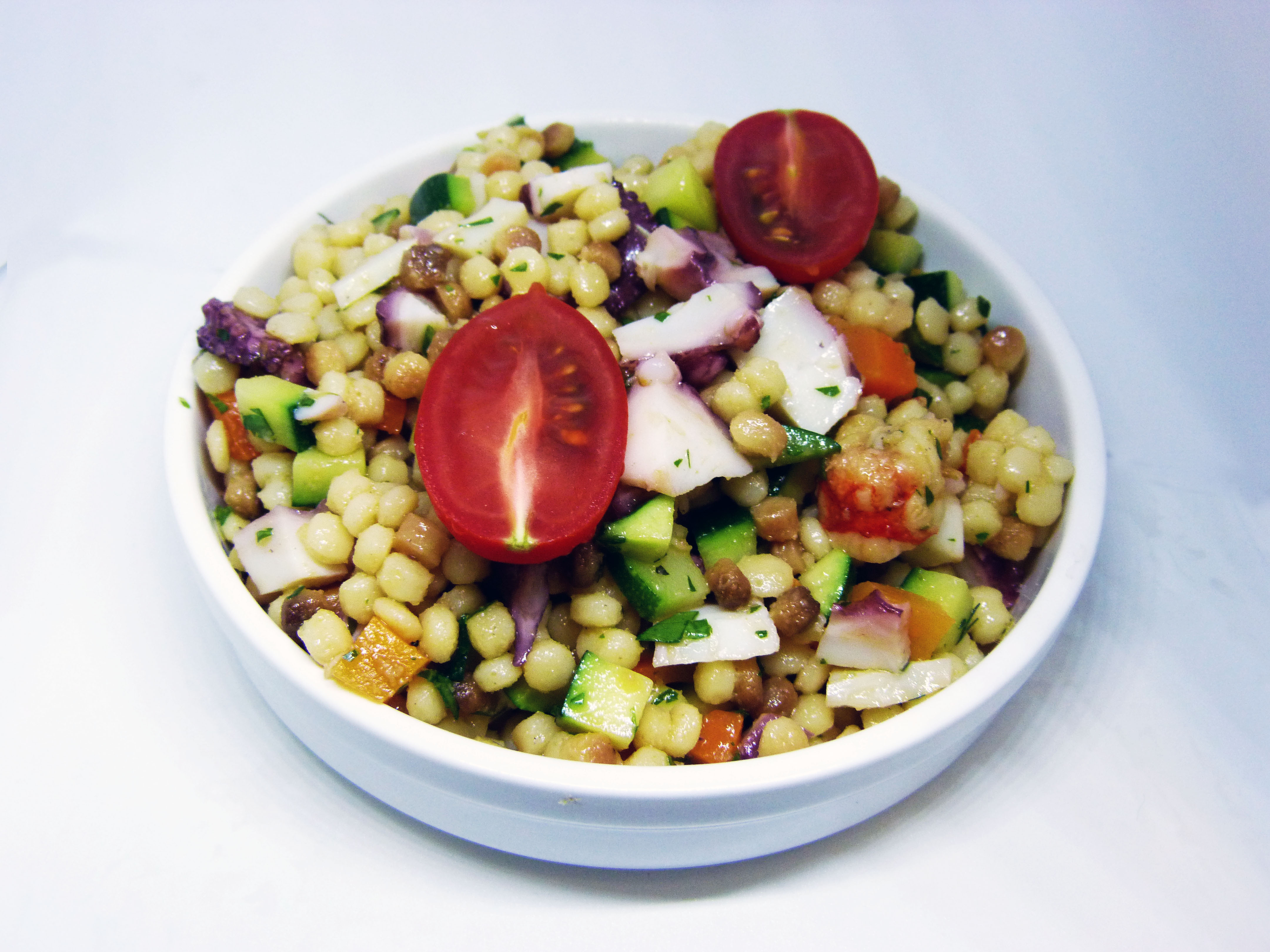 Fregola con polpo e gamberi di El Pastèe