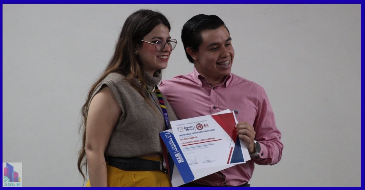 Estudiantes de Mecatrónica, Tecnologías de la Información y Ciencia de Datos participantes en la conferencia Hidrotalent.