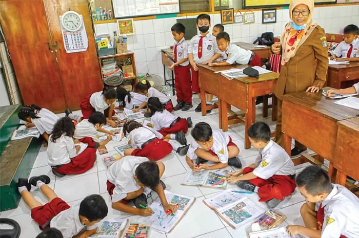 Mu'ti Tegaskan Perubahan Kebijakan Pendidikan: Fokus Pada Kualitas,Akses, dan Kesejahteraan Guru