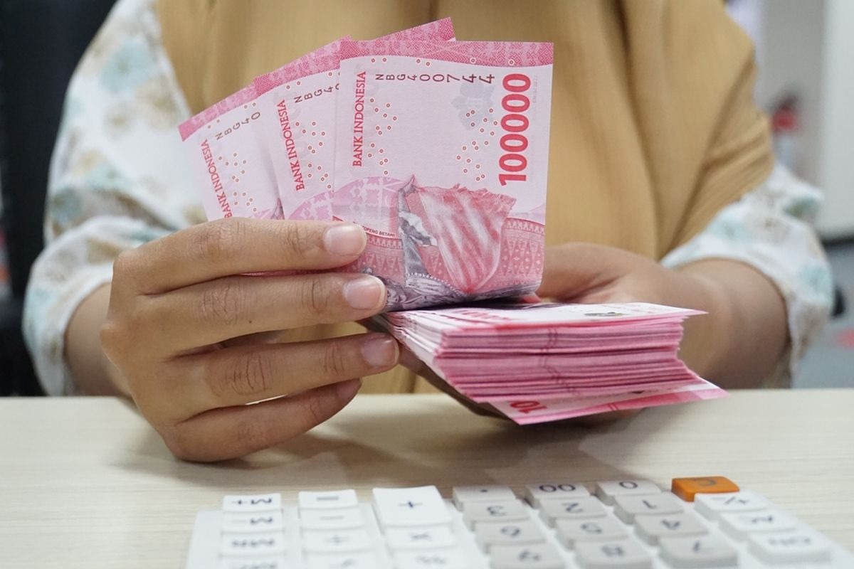 Kenaikan UMP dan UMK 2025: Bagaimana Dampaknya di Priangan Timur?