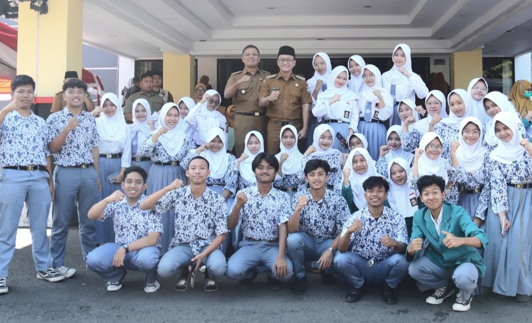 Bupati Tasikmalaya Luncurkan Program Satu Desa Satu Sarjana, Dorong SDM Unggul dari Desa
