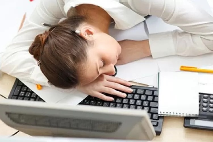Monday Blues: Awal Pekan yang Terasa Berat