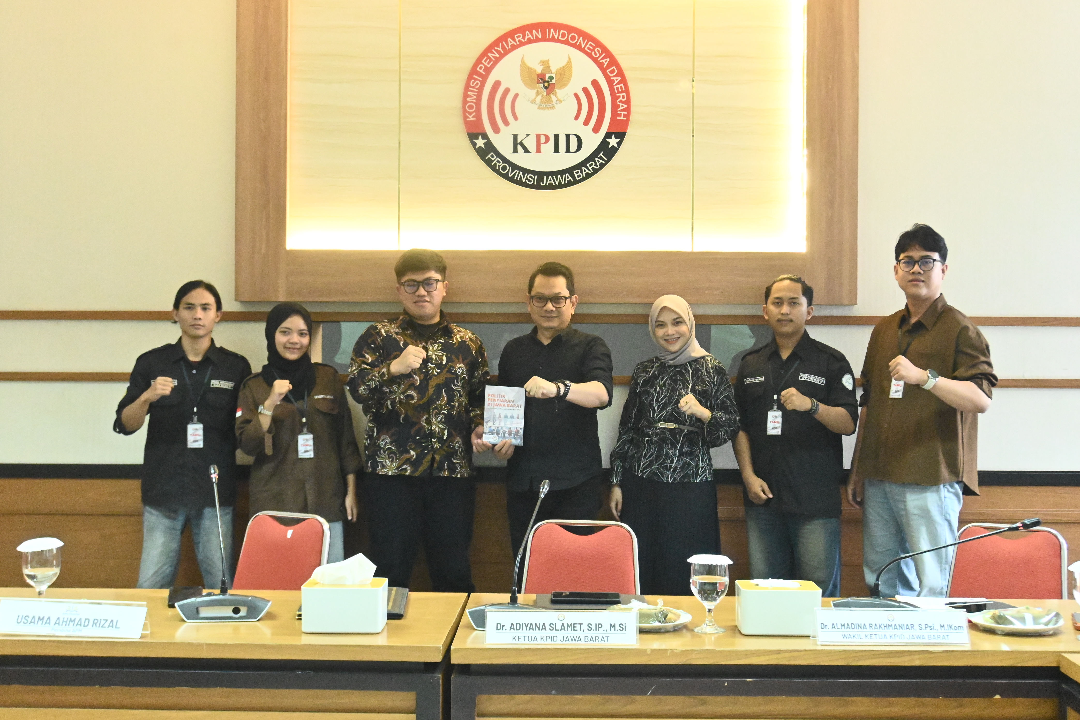 APM Perkuat Peran Siar Lewat Etika dan Literasi Media Bersama KPID Jabar