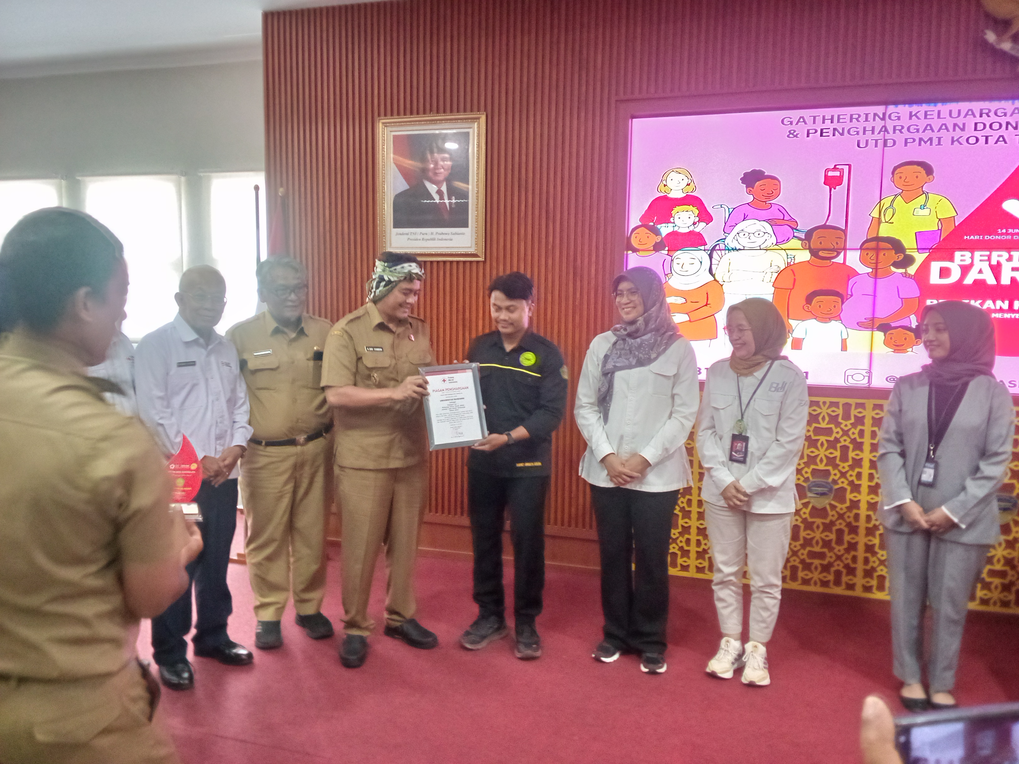 Peringatan Donor Darah Sedunia 2025: Dicky Candra Sarankan Agar ASN di Lingkungan Pemkot Tasikmalaya Donor Darah Rutin