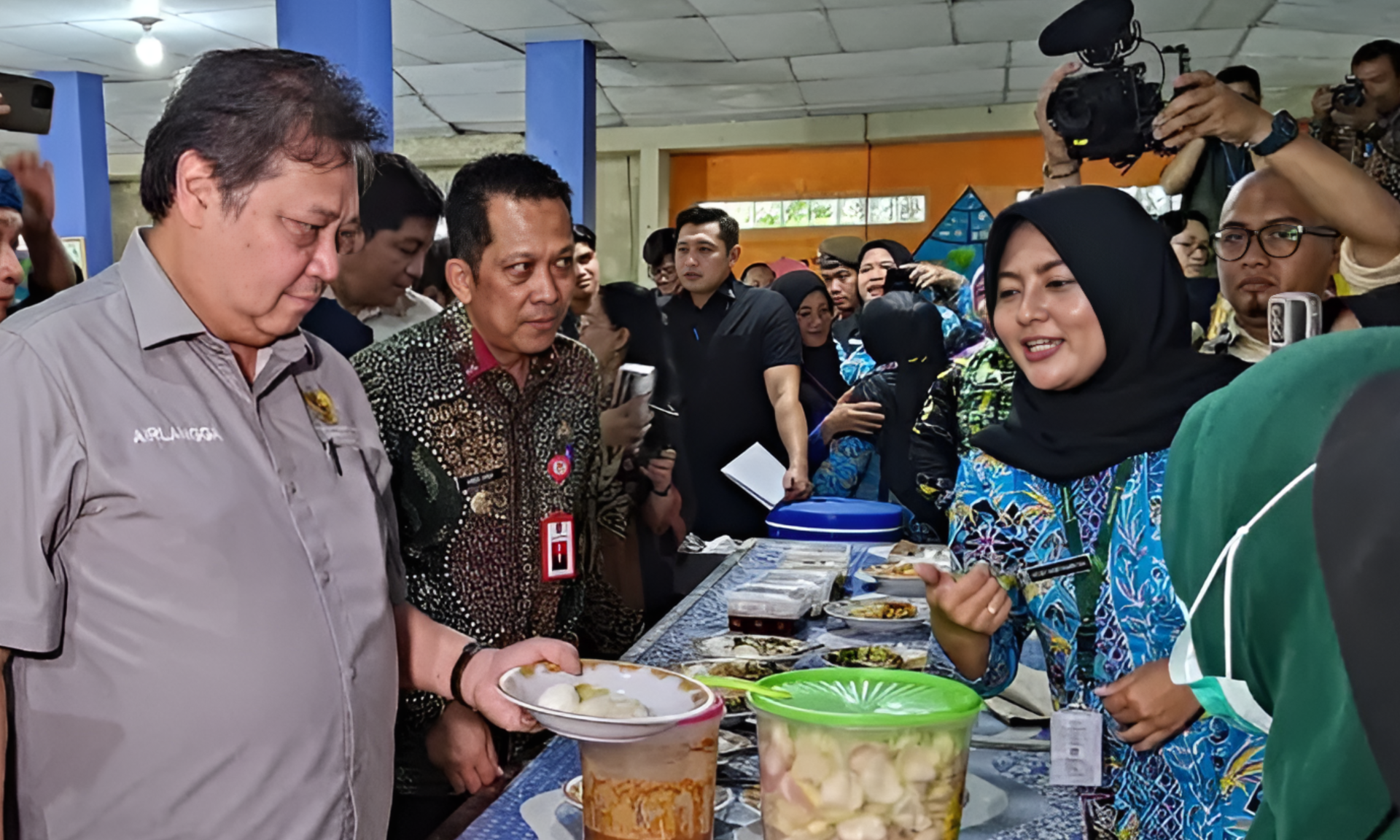 Anggaran Makan Siang Gratis Prabowo Subianto di Pangkas Jadi Rp7.500 Per Porsi