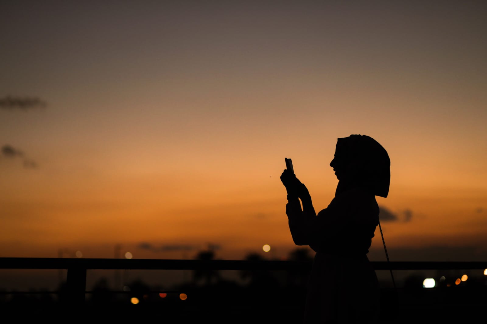 Qonaah dan Mental Health: Cara Islam Menemukan Ketenangan