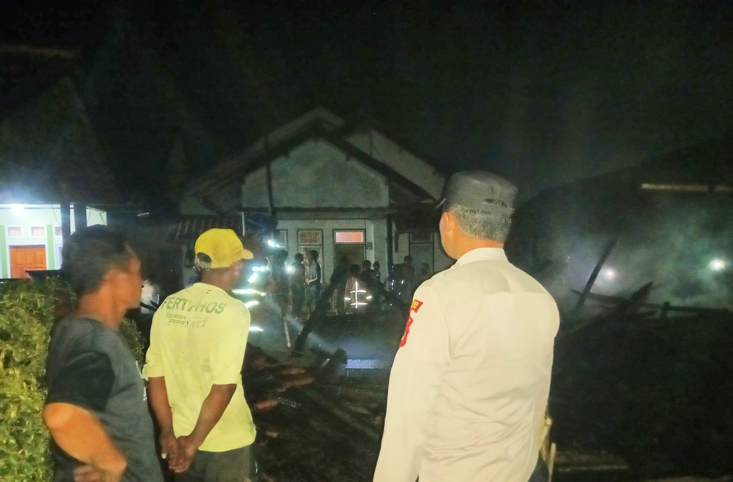 Rumah Panggung di Cigedug Garut Ludes Terbakar, Diduga Akibat Gas LPG Bocor