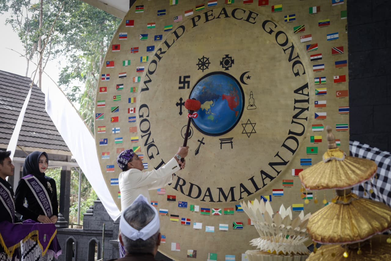 Milangkala Gong Perdamaian ke-17, Ini Pesan Herdiat untuk Generasi Muda Ciamis