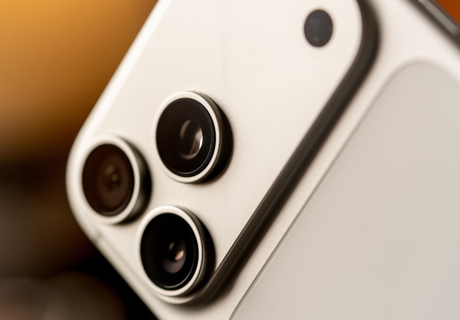 The pre-launch frenzy picked up sharply this week as new leaks, supply chain warnings, and pricing concerns all landed at once.