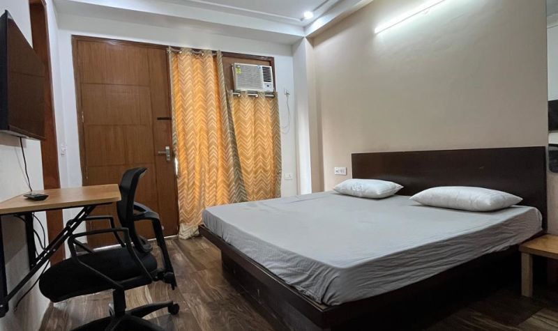 XENIA0028+ROOM