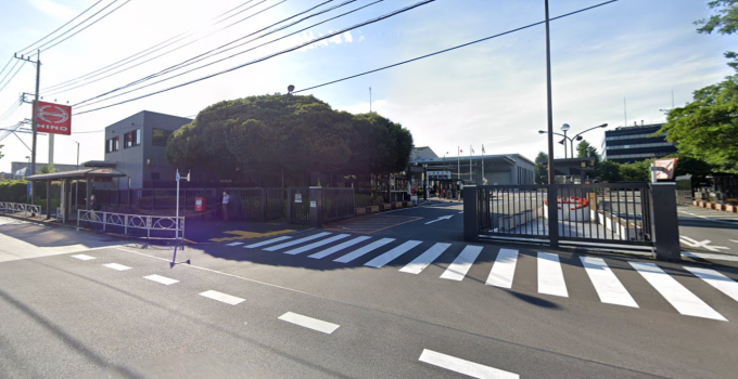 Lối vào trụ sở chính của Hino Motors tại Tokyo. Ảnh: Google Maps