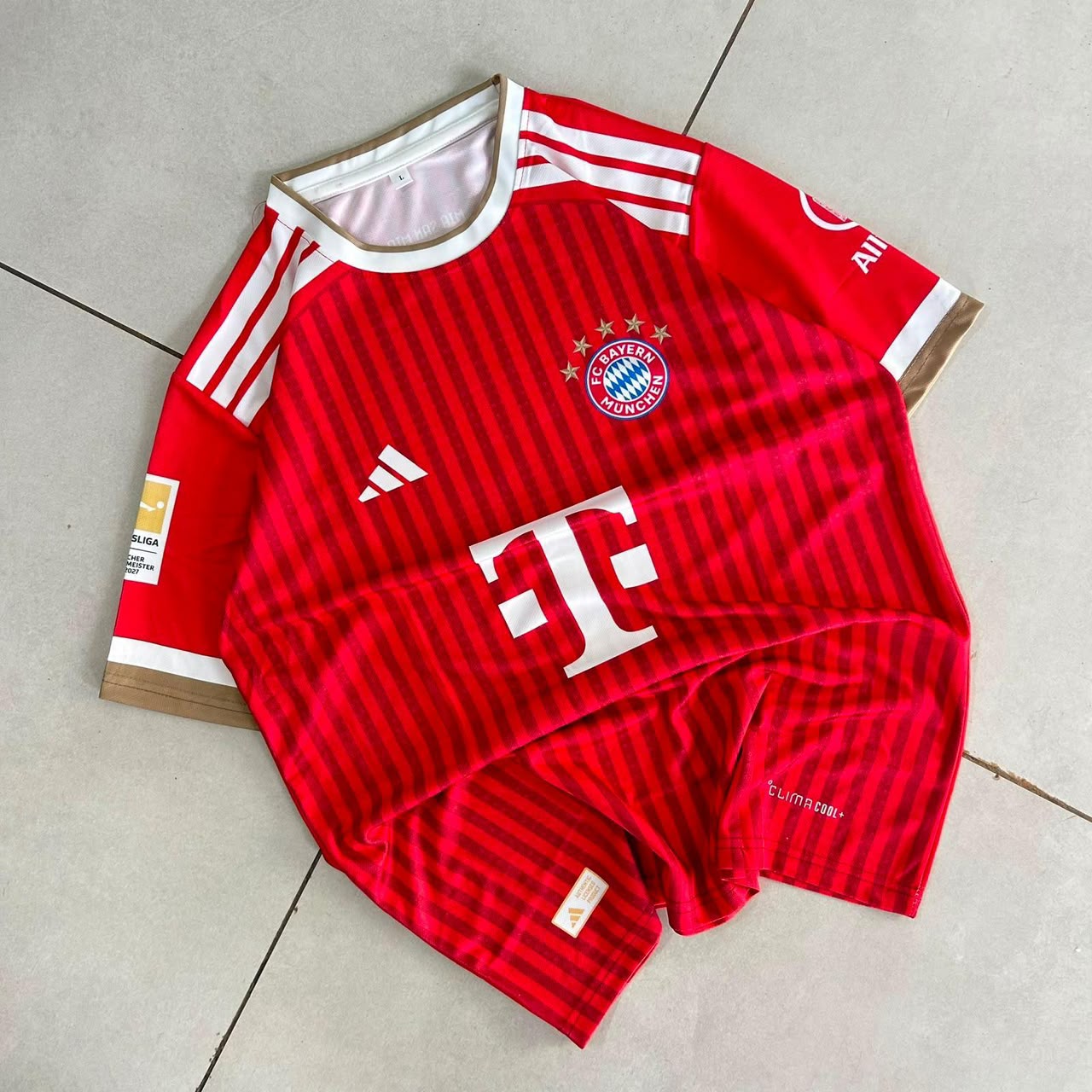 FC Bayern Munich 24/25 Home Kit (Triple Red) — Musiala #10
