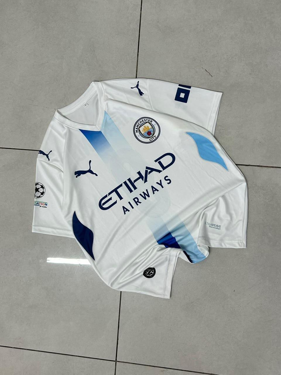 Manchester City 24/25 Sash Edition Kit (White & Maroon) — Haaland #9
