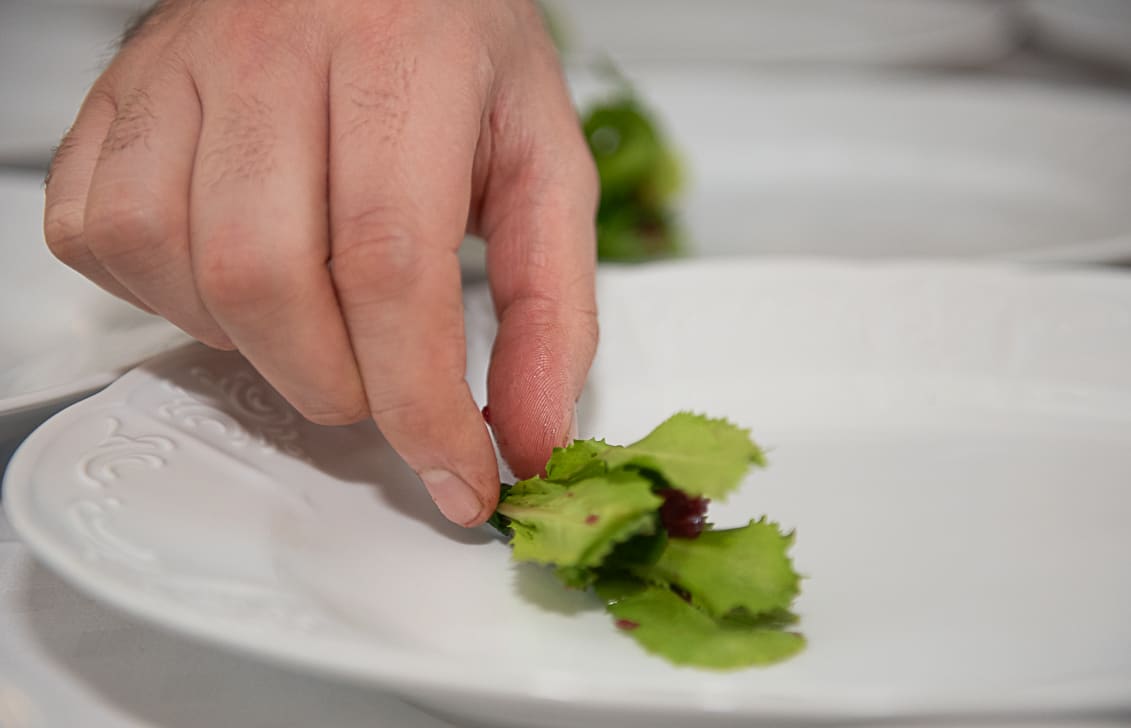 Chef Stellati ai fornelli di Casa Lerario. Marco Caputi del Maeba