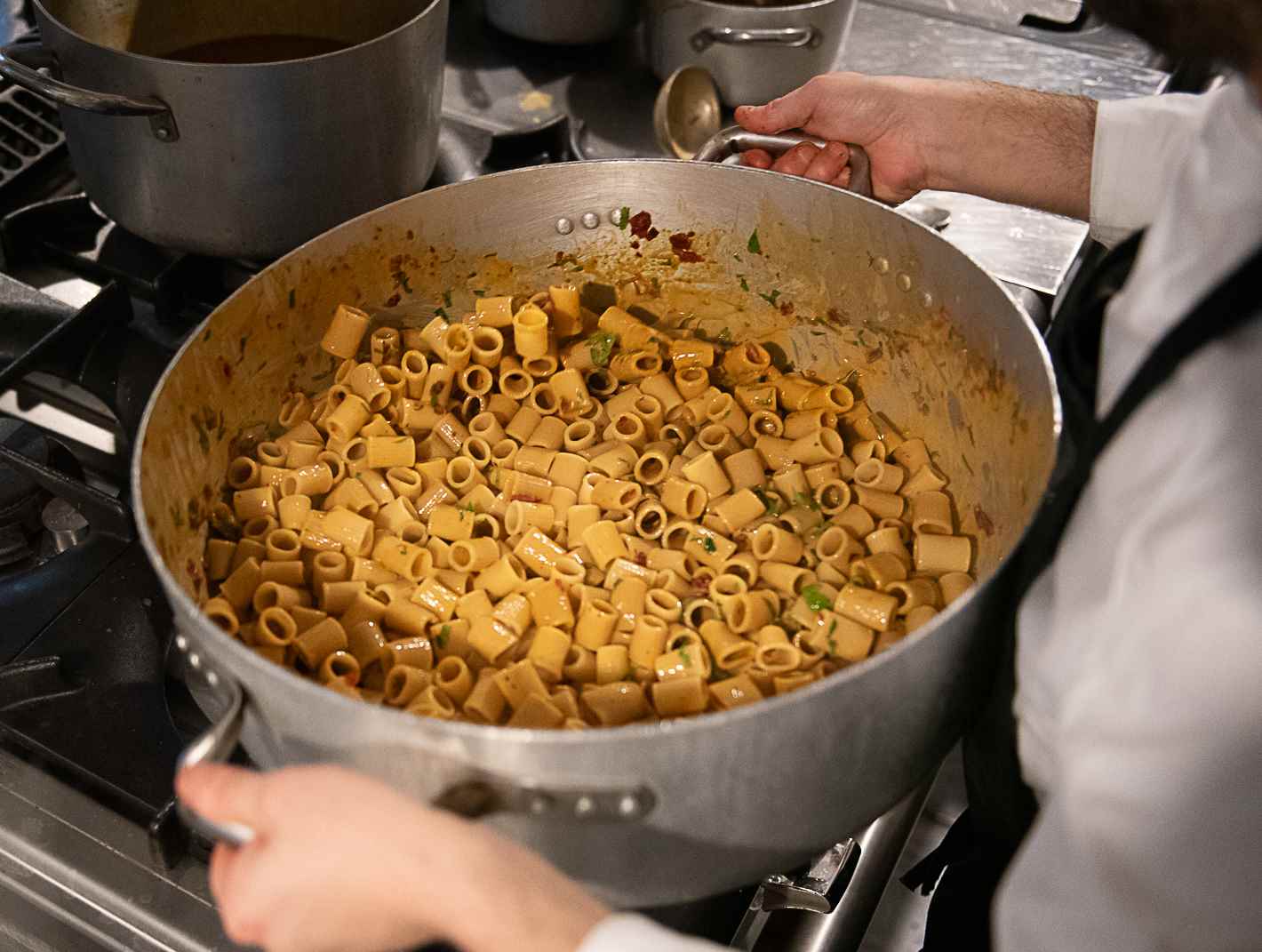 Chef stellati Michelin a Casa Lerario. Nicola Fossaceca e la sua brigata per un sabato qui da noi